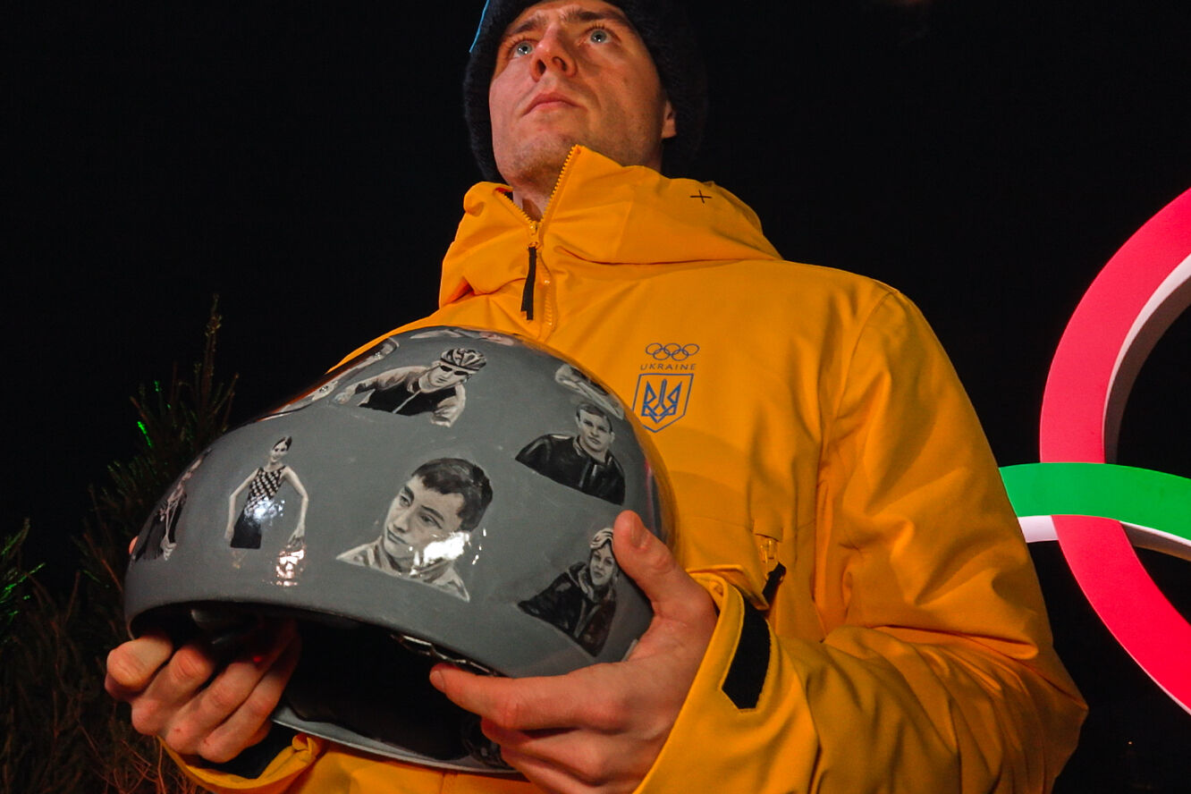 Ukrainian Skeleton Pilot Geraskevich Disqualified Over Political Helmet at Winter Games